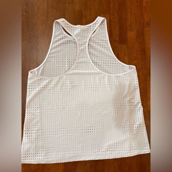 Athleta Perforated Racerback Workout Tank Light Gray Breathable Lightweight XL - Picture 8 of 8